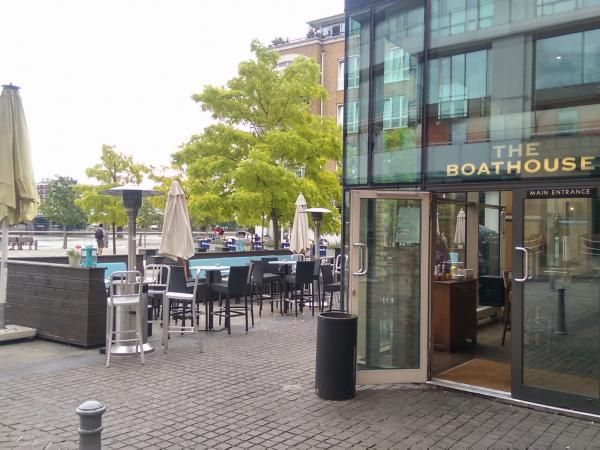 Boathouse SW15. (Pub, External). Published on 10-08-2015