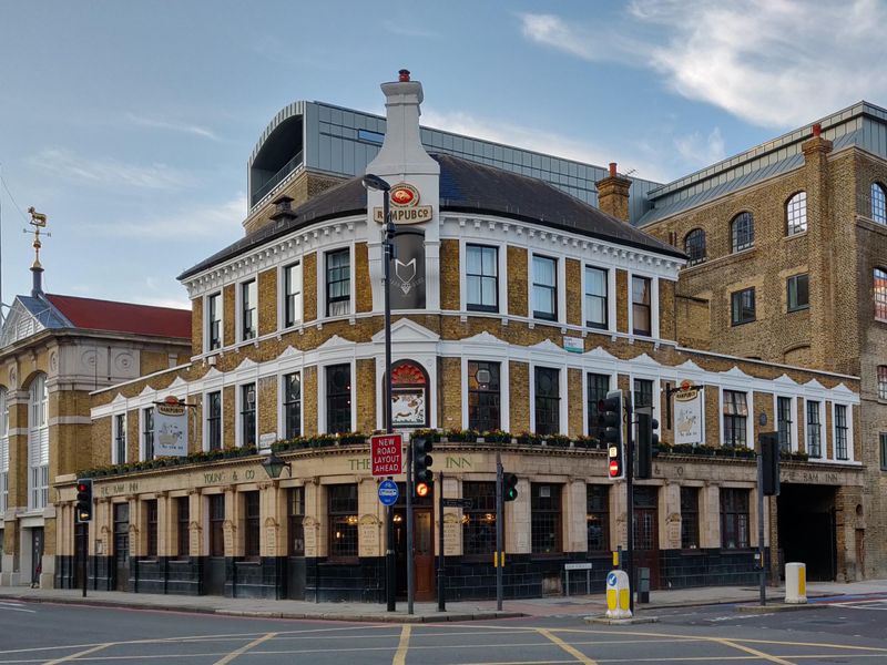 Ram Inn 2019-10-16. (Pub, External, Key). Published on 16-10-2019