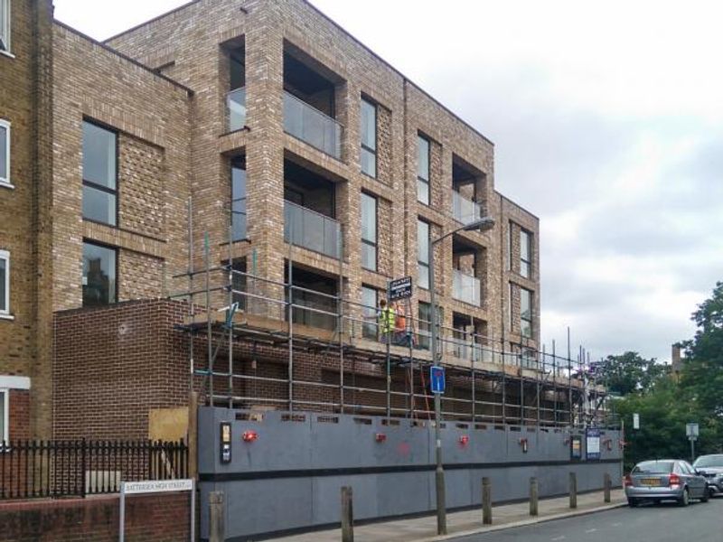 Castle replacement - 20150810. (Pub, External). Published on 10-08-2015
