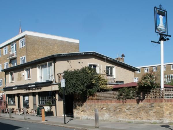 The Castle, 27 March 2012. (Pub, External, Sign, Key). Published on 02-09-2013