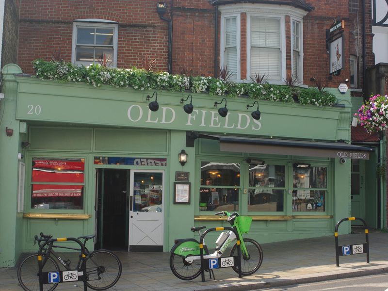 Old Fields, Sothfields, SW18. (Pub, External, Key). Published on 26-08-2025
