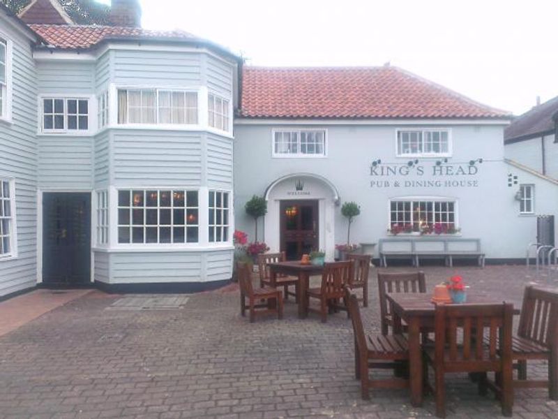 King's Head, Roehampton SW15. (Pub, External, Key). Published on 10-07-2014