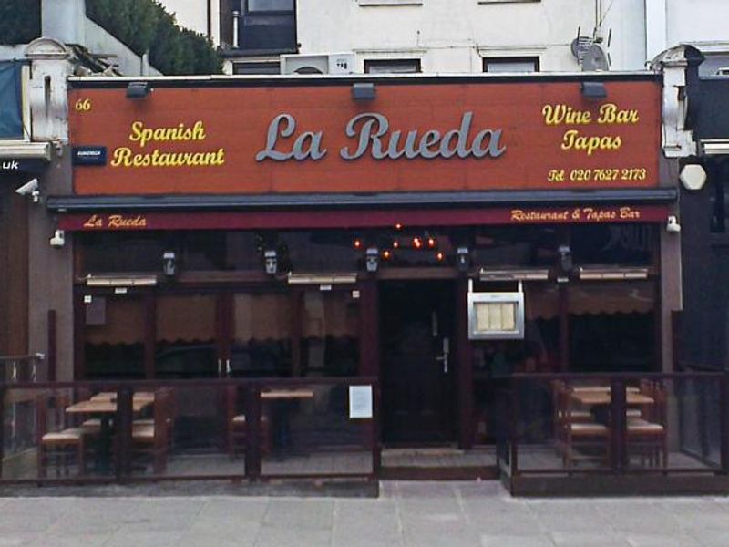 La Rueda, SW4. (Pub, External, Key). Published on 23-02-2014