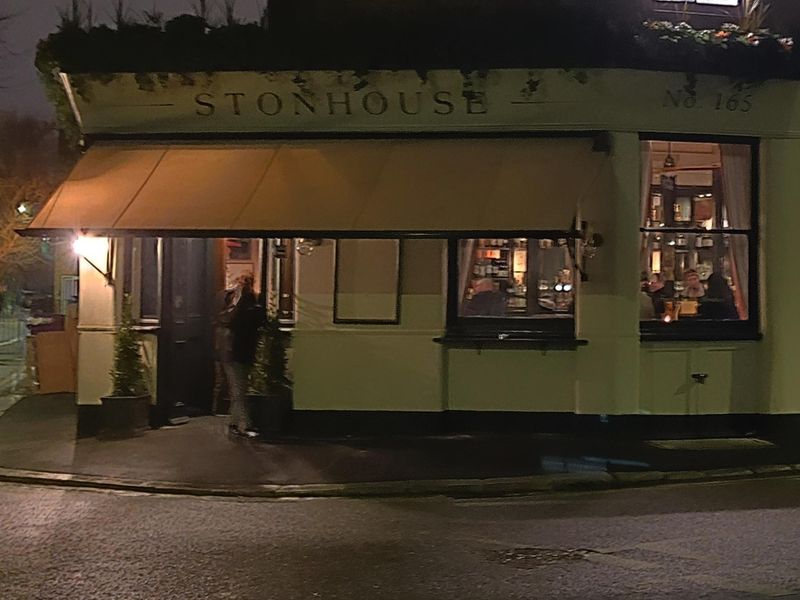 Stonhouse reopening night after refurb - 2022-03-02. (Pub, External). Published on 02-03-2022