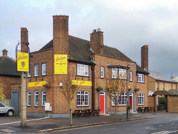 Sultan SW10 with its new signage 12-11-2015. (Pub, External, Key). Published on 12-11-2015