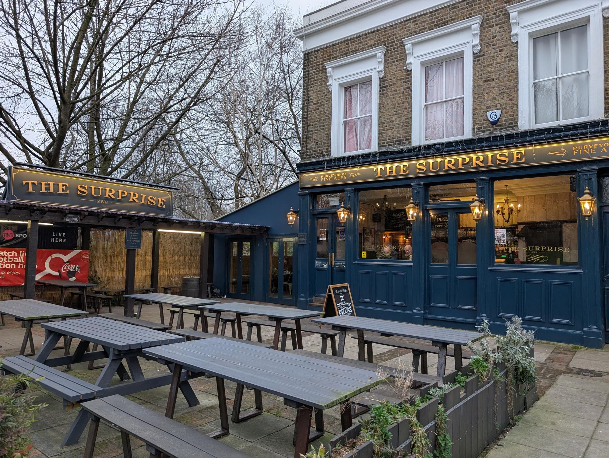 Surprise - exterior 2025-02-13. (Pub, Key). Published on 13-02-2025