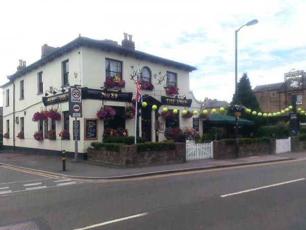 Swan, Ridgway Wimbledon SW19. (Pub, External, Key). Published on 28-06-2014