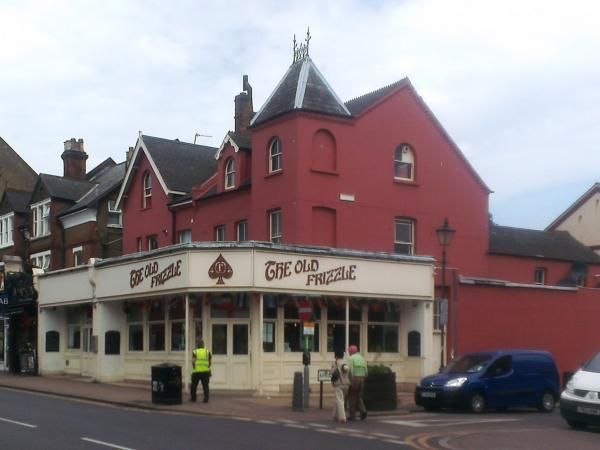 Old Frizzle, Wimbledon SW19. (Pub, External, Key). Published on 28-06-2014