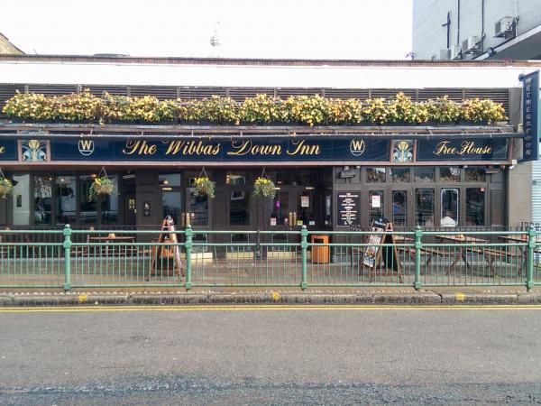 Wibbas Down Inn SW19 - 12-11-2015. (Pub, External, Key). Published on 12-11-2015