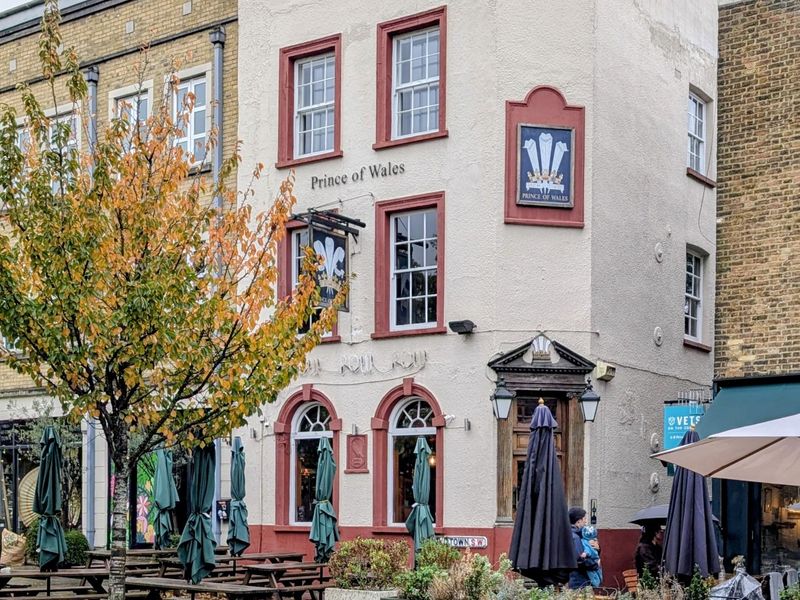 Prince of Wales SWW4 26-10-2026. (Pub, External, Key). Published on 26-10-2026