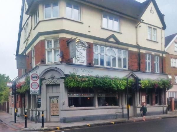 Wandle Earlsfield SW18. (Pub, External, Key). Published on 08-07-2014