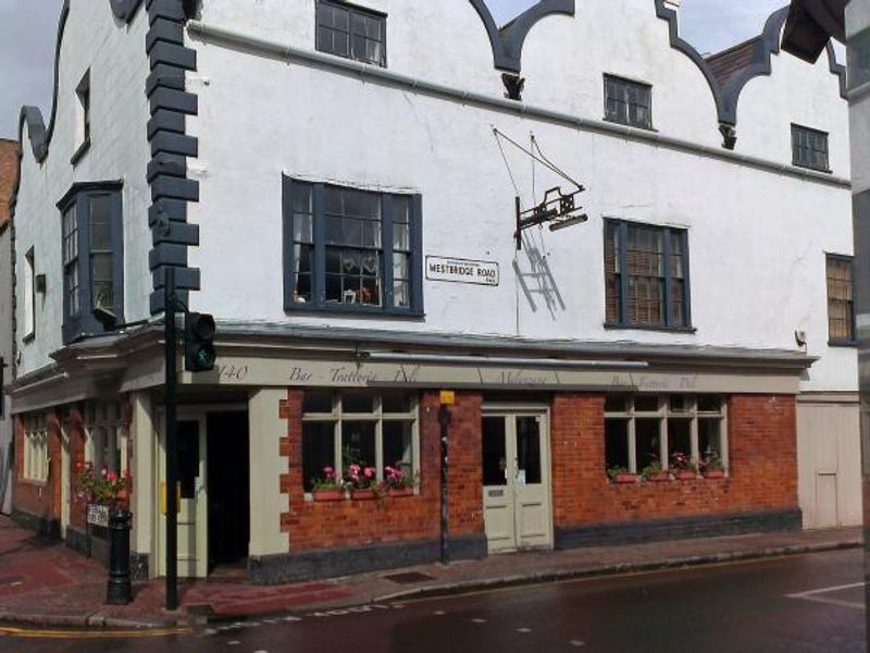 Melanzana SW11 - Oldest pub in Battersea. (Pub, External, Key). Published on 16-09-2013