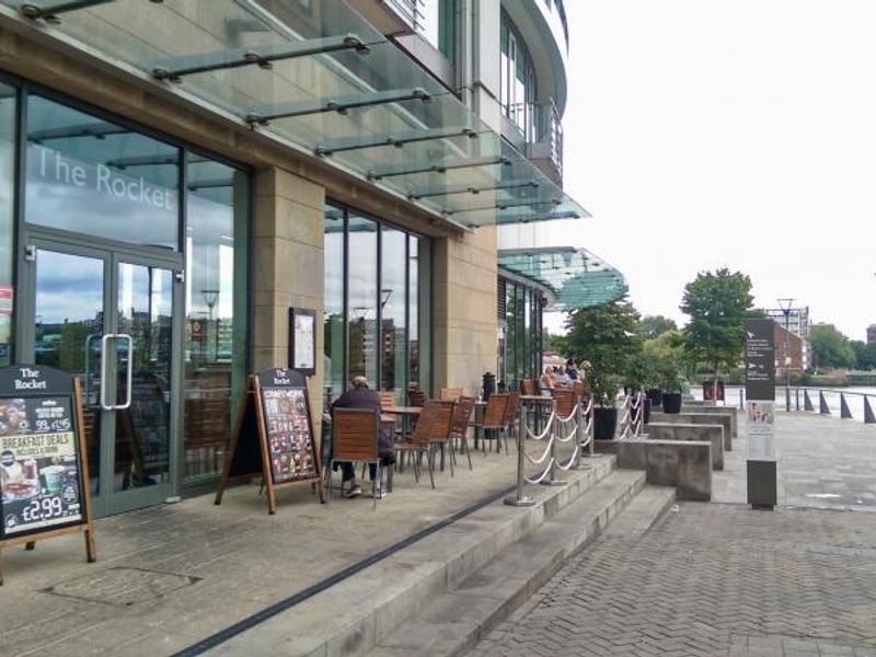 Rocket SW15. (Pub, External). Published on 10-08-2015
