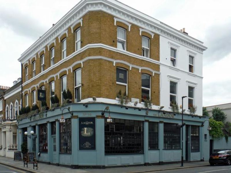 Landor SW9 - July 2016. (Pub, External, Key). Published on 31-07-2016