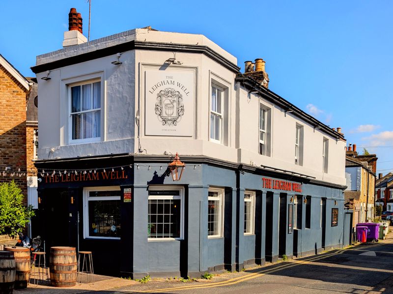 (Pub, External, Key). Published on 01-05-2026