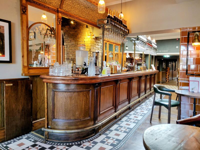 Bull lounge bar 20231006. (Bar). Published on 06-10-2023