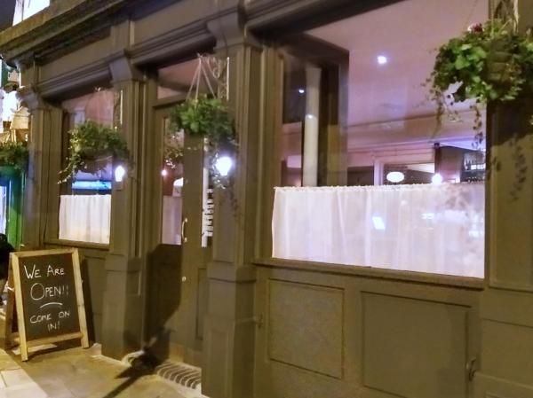 Queen's Head Stockwell - SW9 . (Pub, External). Published on 02-12-2015