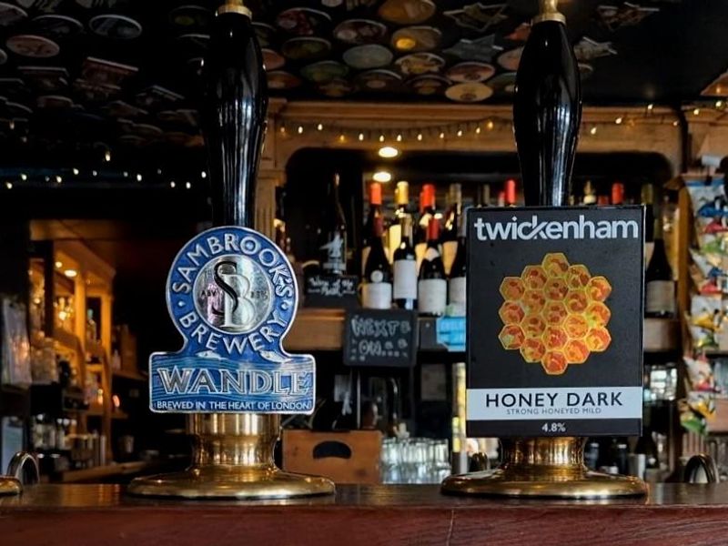 Railway SW16 handpumps - 20250328. (Pub, Bar). Published on 28-06-2025 