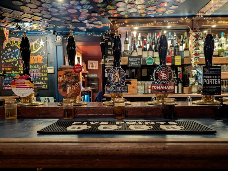 Railway SW16 handpumps - 20251008. (Pub, Bar). Published on 08-10-2025 