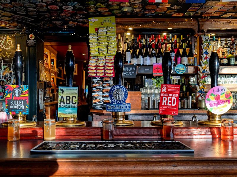 4 cask beers and a cider. (Pub, Bar). Published on 10-06-2026 