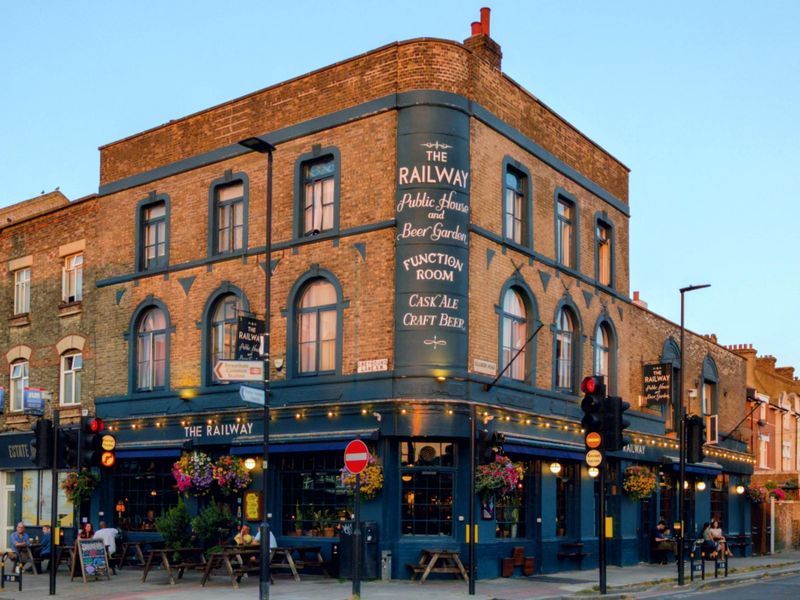 Railway 2026-07-28. (Pub, External, Key). Published on 28-07-2026