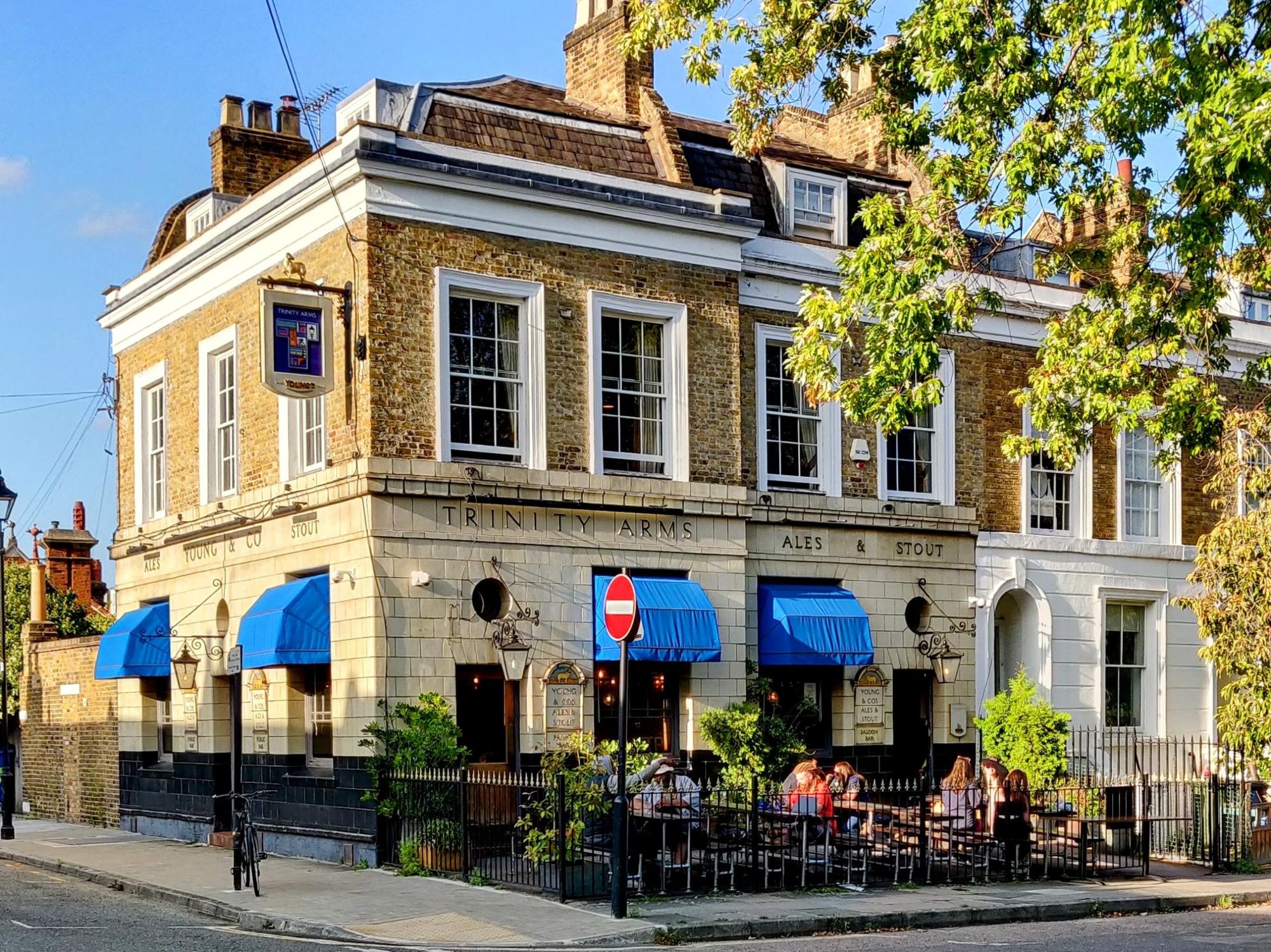 Trinity Arms 2023-09-29. (Pub, External, Key). Published on 29-09-2023
