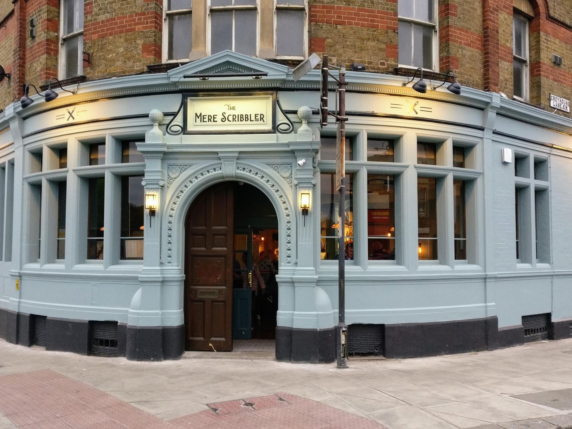 Mere Scribbler, Streatham Common. (Pub, External). Published on 16-04-2017