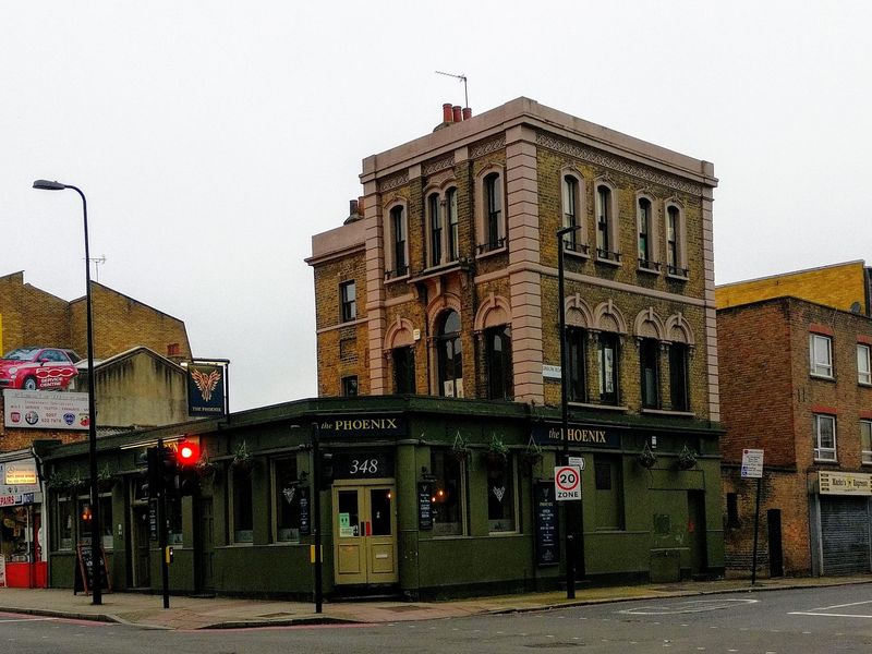 Phoenix, Stockwell 2018-04-12. (Pub, External, Key). Published on 12-04-2018