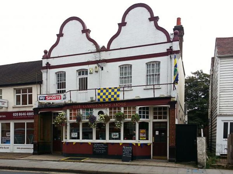 Gardeners Arms, Mitcham. (Pub, External, Key). Published on 15-10-2014