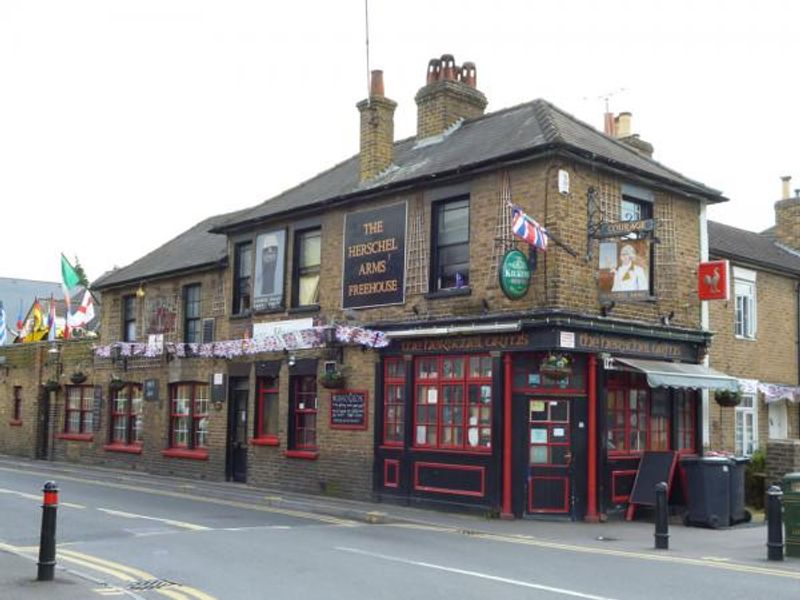 Herschel Arms, Slough. (Pub). Published on 06-07-2012