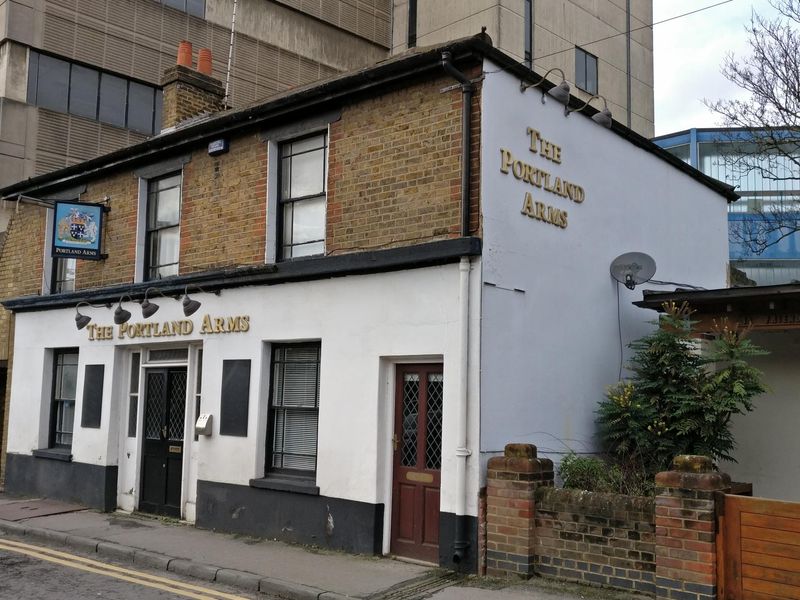 (Pub, Key). Published on 04-02-2017