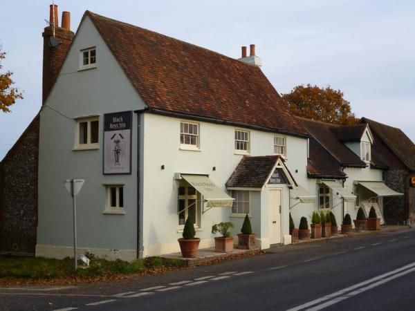 Black Boys Inn, Hurley. (Pub). Published on 19-11-2012