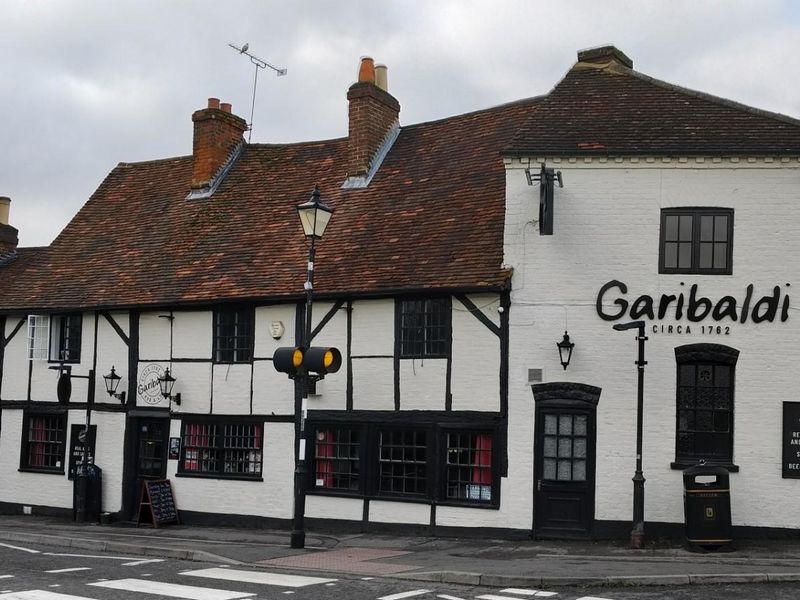 (Pub, Key). Published on 16-11-2025