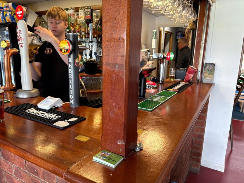(Bar). Published on 06-06-2025 