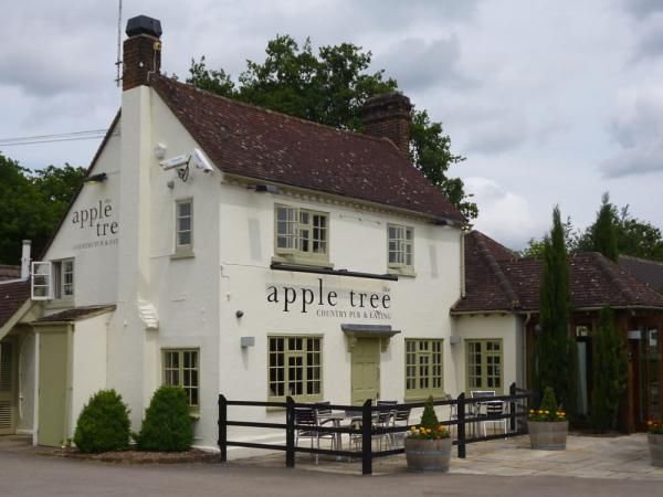 Apple Tree, Gerrards, Cross. (Pub). Published on 06-07-2012