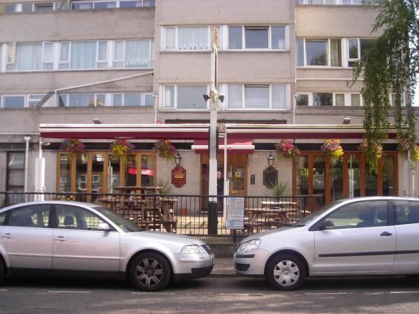 (Pub). Published on 15-09-2012