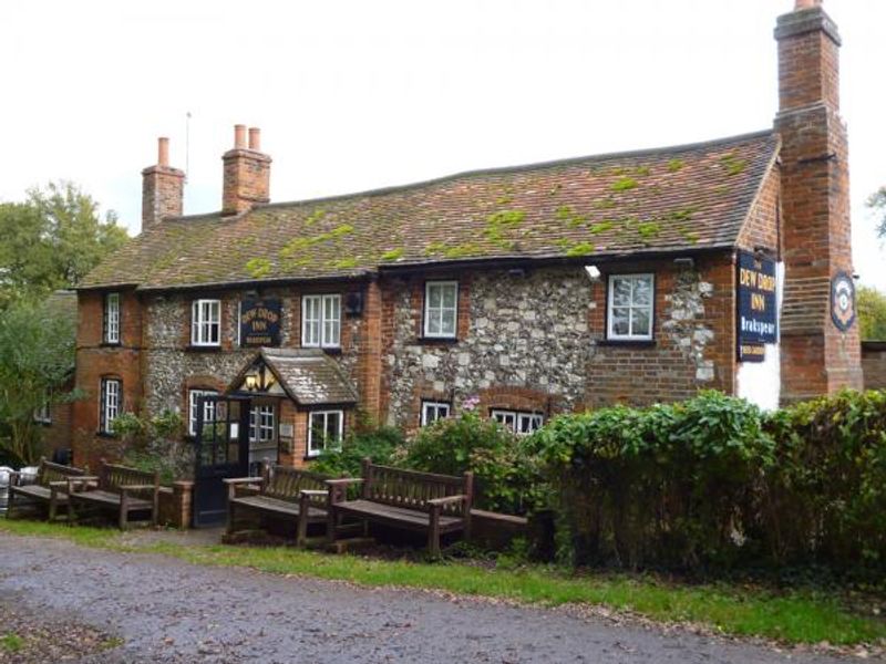 The Dew Drop Inn, Hurley. (Pub). Published on 18-10-2012