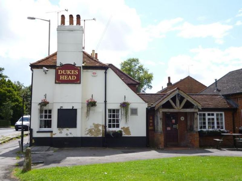 Dukes Head, Farnham Royal. (Pub). Published on 06-08-2012