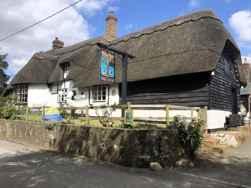 The Royal Oak in April 2024. (Pub, External, Sign, Key). Published on 21-04-2024