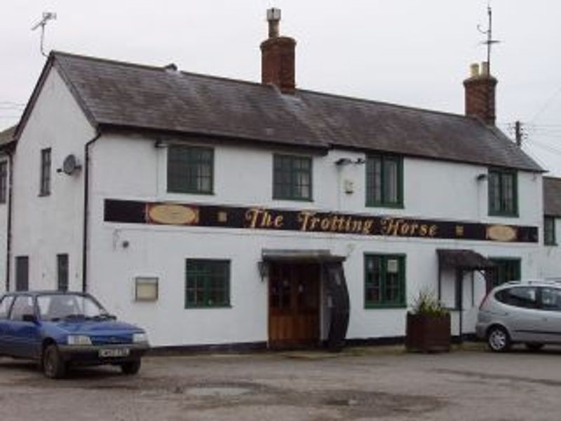 Trotting Horse - Bushton. (Pub, External, Key). Published on 07-06-2013
