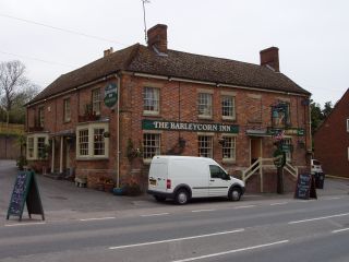 Barleycorn - Collingbourne Kingston. (Pub, External). Published on 07-06-2013
