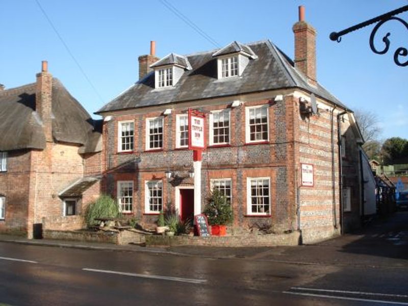 Tipple Inn - Collingbourne Ducis. (Pub, External, Key). Published on 16-08-2014