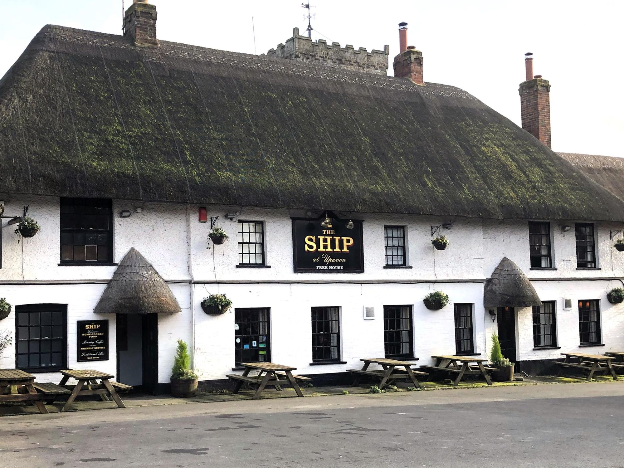 The Ship Inn, Upavon in January 2024. (Pub, External, Sign, Key). Published on 28-01-2024
