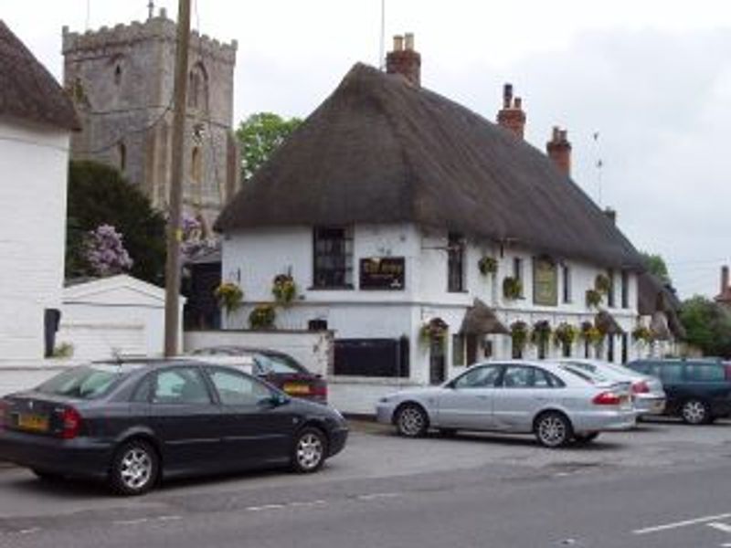 The Ship Inn, Upavon - 2013. (Pub, External). Published on 07-06-2013 