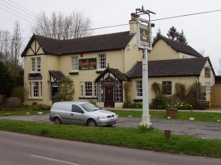 Crown - Broad Hinton. (Pub, External). Published on 07-06-2013