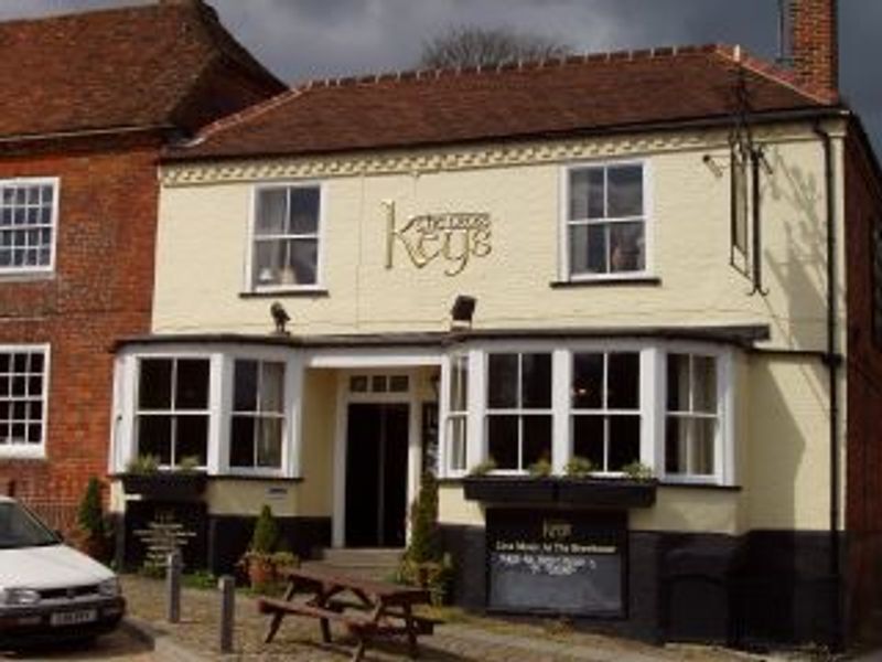 Cross Keys - Great Bedwyn. (Pub, External, Key). Published on 07-06-2013