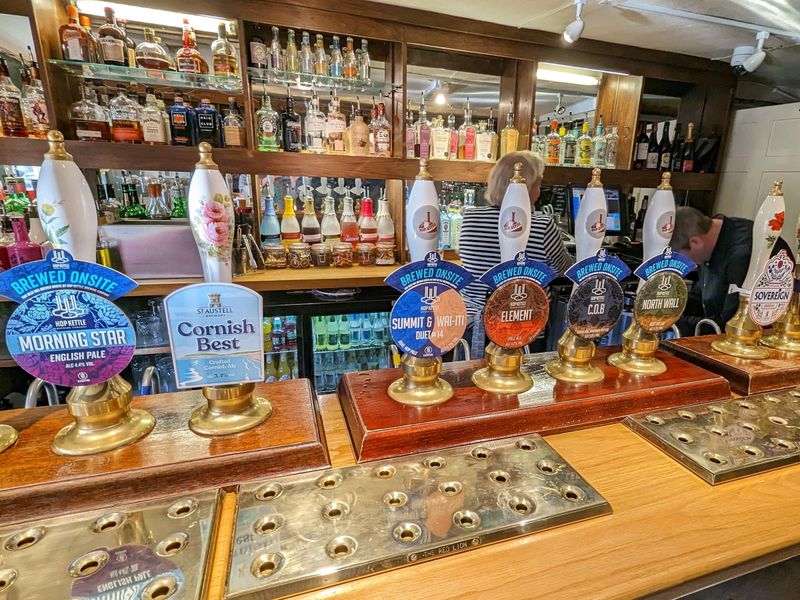 The bar at the Red Lion, Cricklade in May 2023. (Bar). Published on 11-06-2023