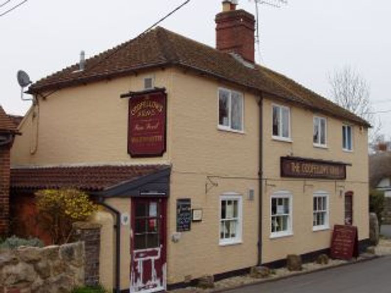 Outside Chance - Manton. (Pub, External). Published on 07-06-2013