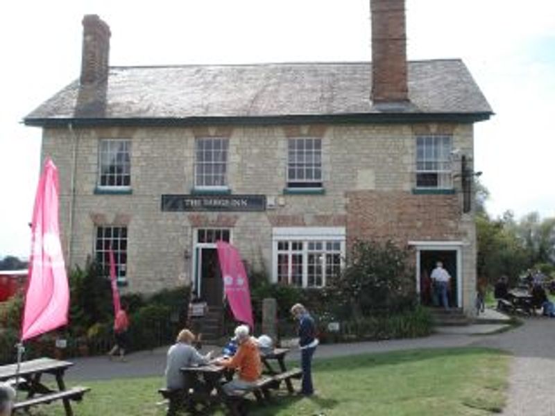 Barge Inn - Honeystreet. (Pub, External, Key). Published on 07-06-2013