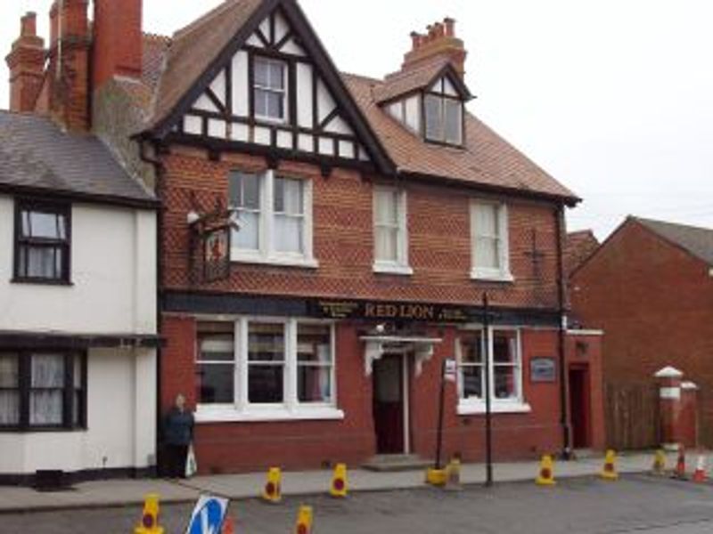 Red Lion - Royal Wootton Bassett. (Pub, External, Key). Published on 07-06-2013